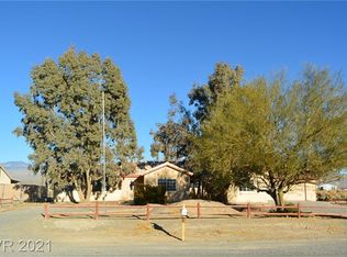 2404 Mount Charleston Dr, Pahrump, NV 89048