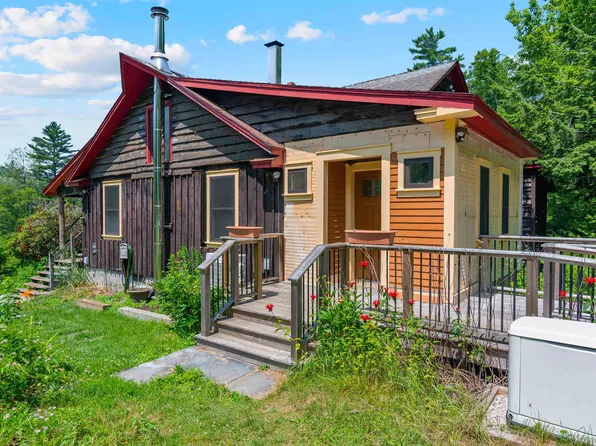 1307 Upper Notch Road, Bristol, VT 05443