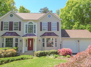 4120 Glouster Ln, Fredericksburg, VA 22408