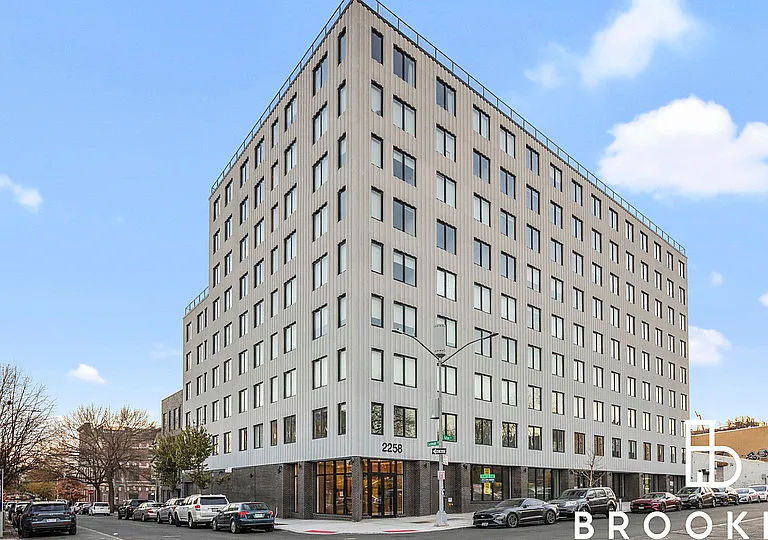 2258 Fulton St #806 — Photo 31