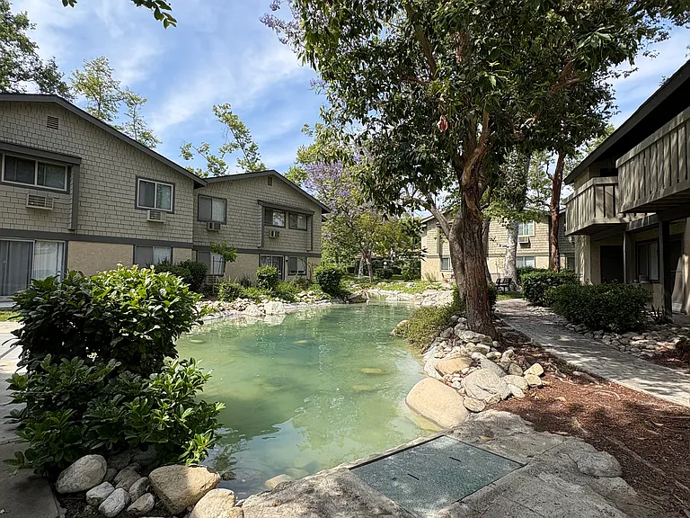 960 E Bonita Ave #61 — Photo 15