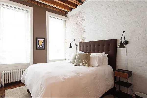 Sold by Corcoran | media 23
