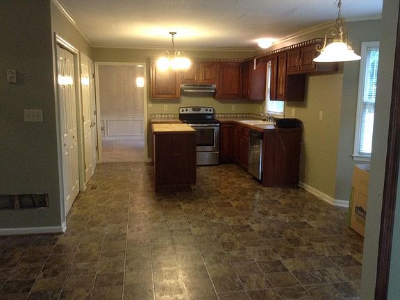 2nd image of 4682 Ironbridge Dr