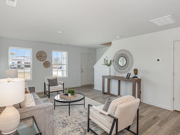 4th image of 260 Johnson Ridge Way