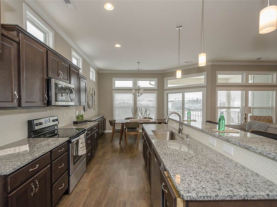 1st image of 7409 Devonshire Dr #12301
