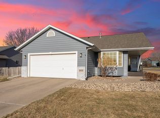 4601 S Key Ave, Sioux Falls, SD 57106