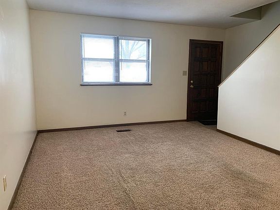 4th image of 555 Ohio St #555