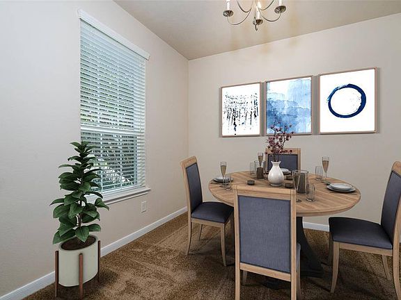 4th image of 24426 Lakecrest Town Dr