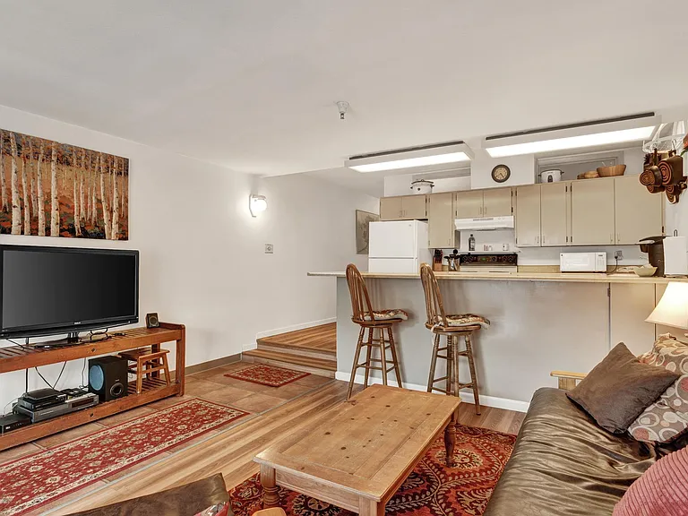 125 White Pass Ln — Photo 6