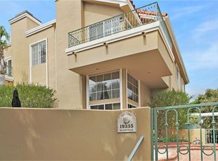 19335 Brooktrail Ln, Huntington Beach, CA 92648
