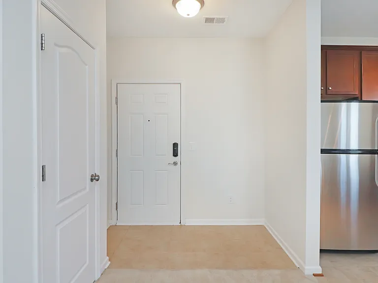 24620 Byrne Meadow Sq #300 — Photo 3