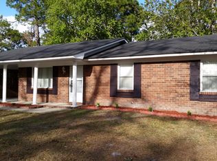 822 Bacon Rd, Hinesville, GA 31313