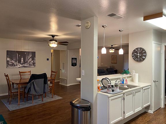 5th image of 4803 El Presidio Dr