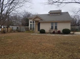 4356 Green Acres Cir, Arlington, TX 76017