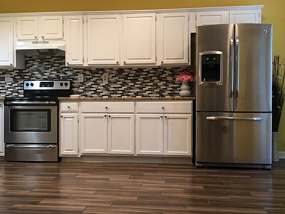 2nd image of 45 Nesbit Pl