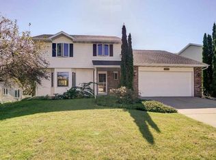 5905 Smith Ridge Rd, Mc Farland, WI 53558