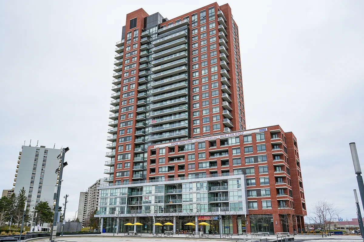 Building Photo - 420 Harwood Ave S