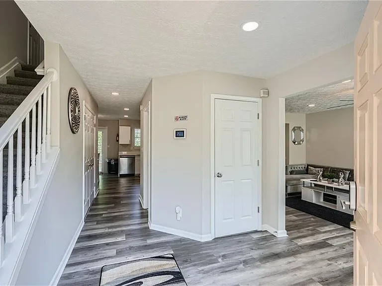 3370 Flagstone Trce — Photo 4
