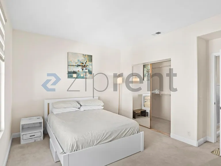 440 Navaro Pl #219 — Photo 22