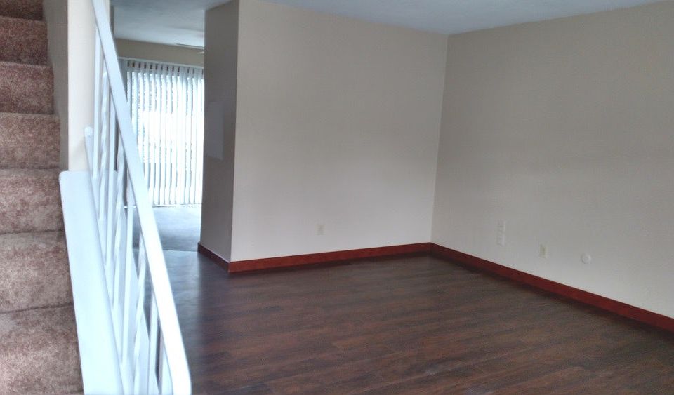 1st image of 1303 W Jeth Ct