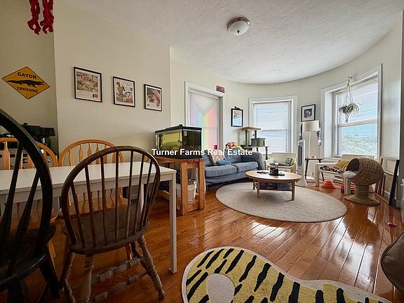 5th image of 1283 Commonwealth Ave #55