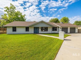 916 Walnut St, Caldwell, ID 83605