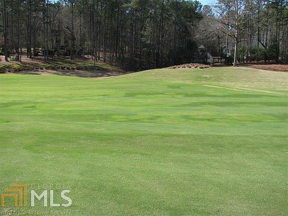 5th image of 1050 Club Cove Dr