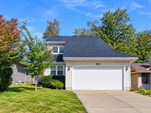 8007 Alpine Dr, Urbandale, IA 50322