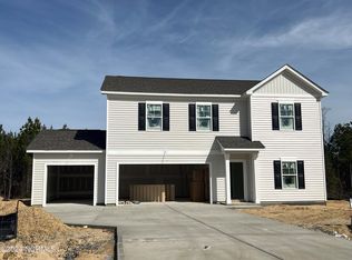 423 Bassett Ln, Carthage, NC 28327