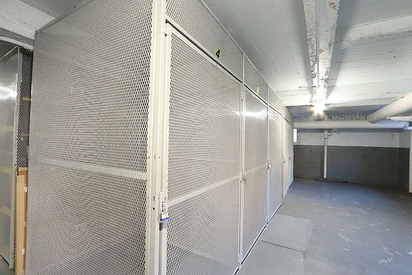 Rented by Douglas Elliman | media 19