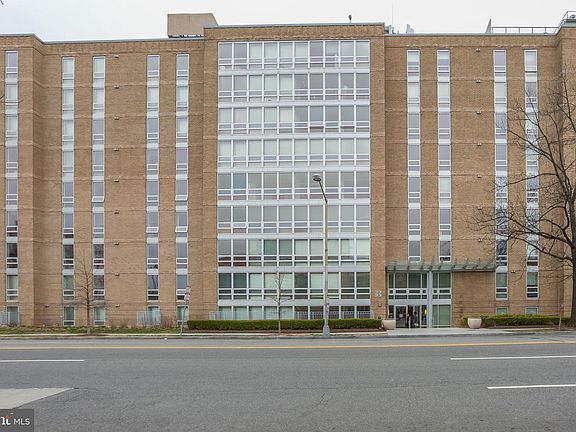 2nd image of 3333-3323 Wisconsin Ave NW #208