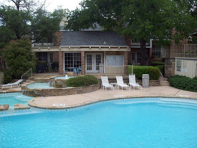 1st image of 3550 Country Square Dr APT 211