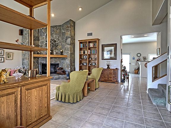 5th image of 7466 Nixon Ct