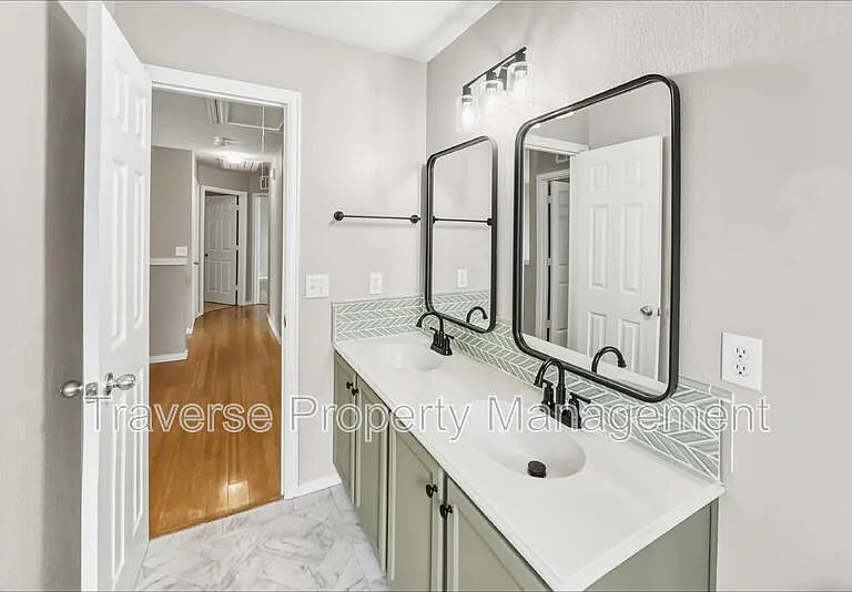 8440 Asheville Ln — Photo 21