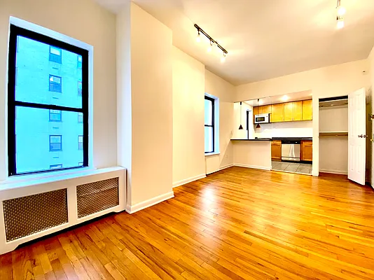 Rented by City & Suburban | media 20