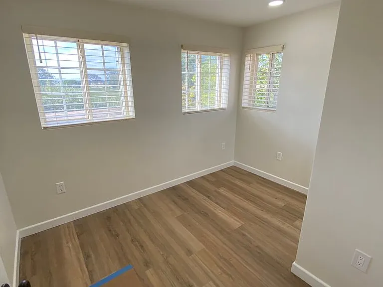 2764 Wilma St — Photo 12