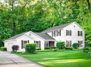 52215 Farmington Square Rd, Granger, IN 46530