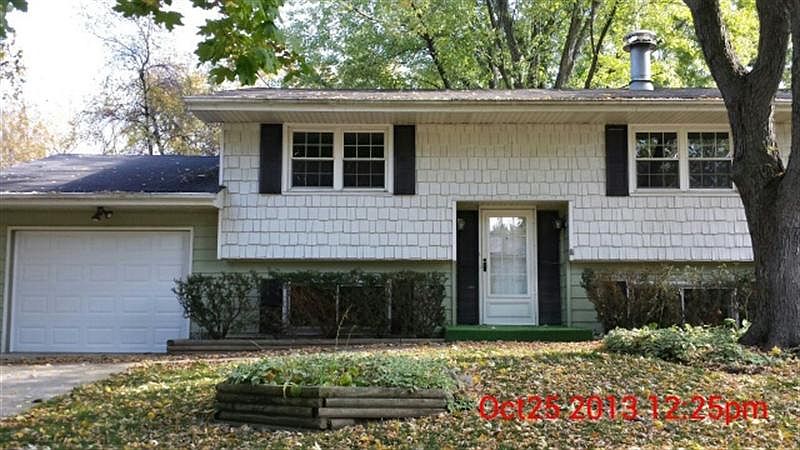 1st image of 618 Woodridge Dr
