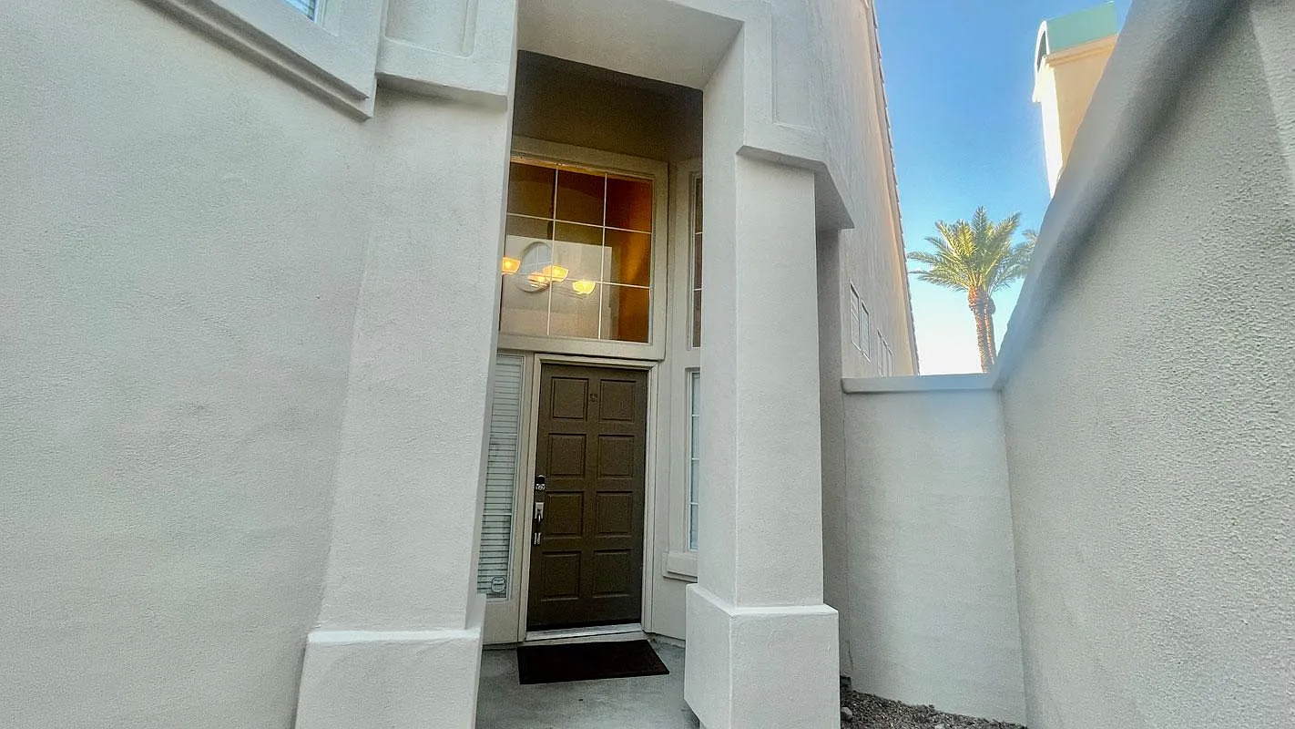 2 bed, 2.5 bath, 1559 sqft, $2,999 — Photo 4