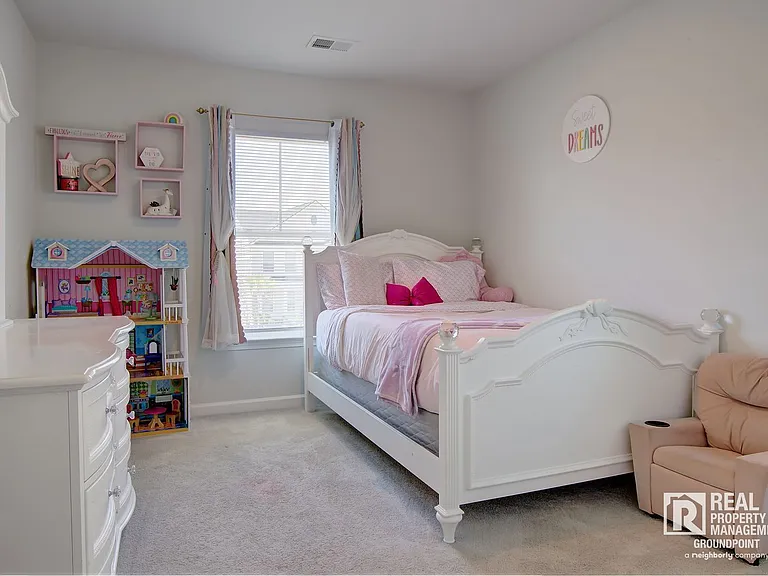 214 Honey Horn Dr — Photo 22