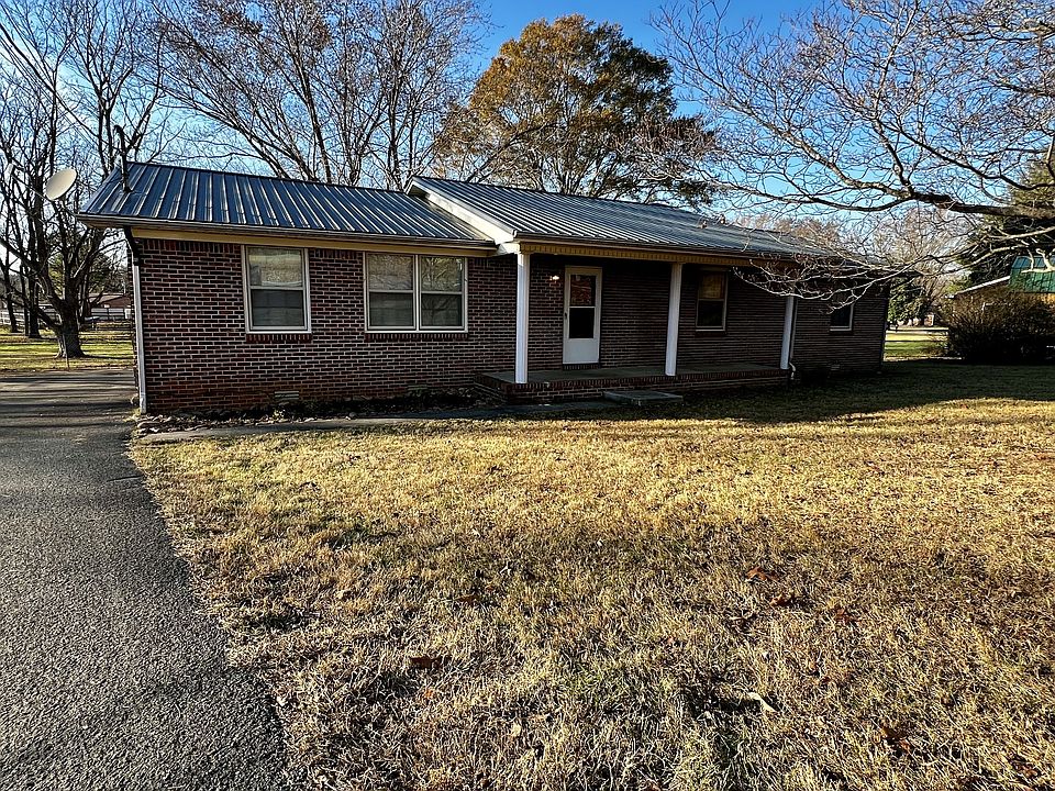 1st image of 511 Old Woodbury Hwy