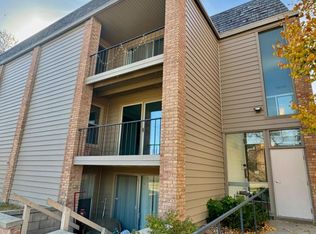 6328 Barrie Rd APT 2A, Edina, MN 55435