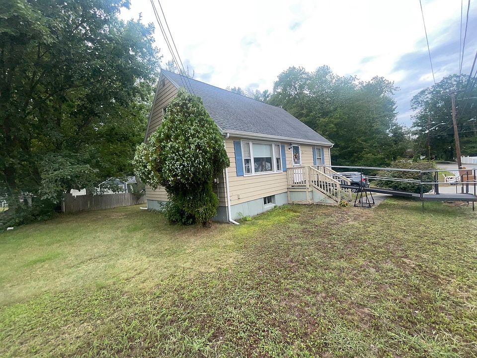 2nd image of 303 Salem Rd