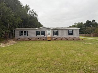 3353 Fries Bay Rd., Loris, SC 29569