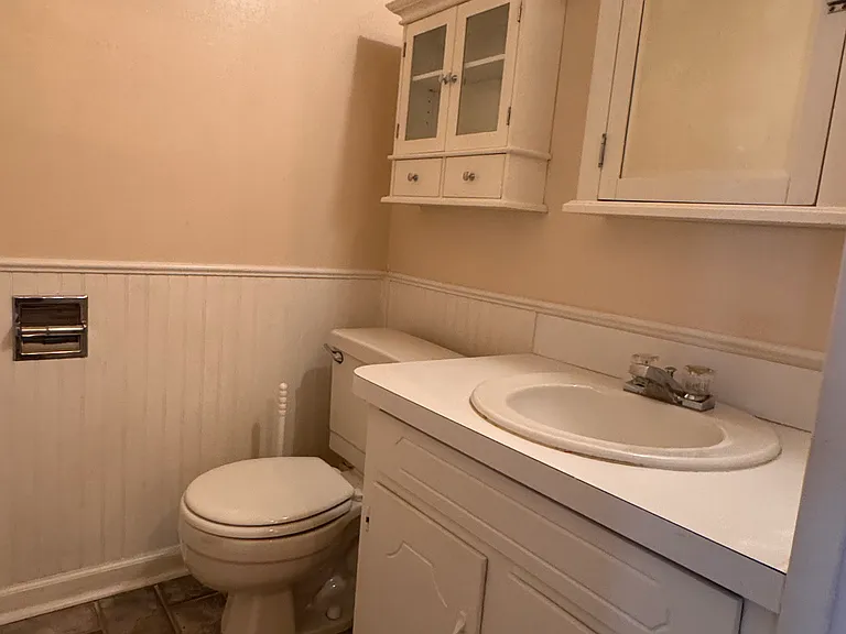 868 Chateau Valee Cir — Photo 14