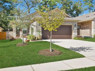 7071 Silverleaf Oak St, Conroe, TX 77304