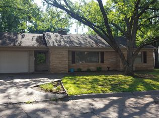 911 S Pine St, Stillwater, OK 74074