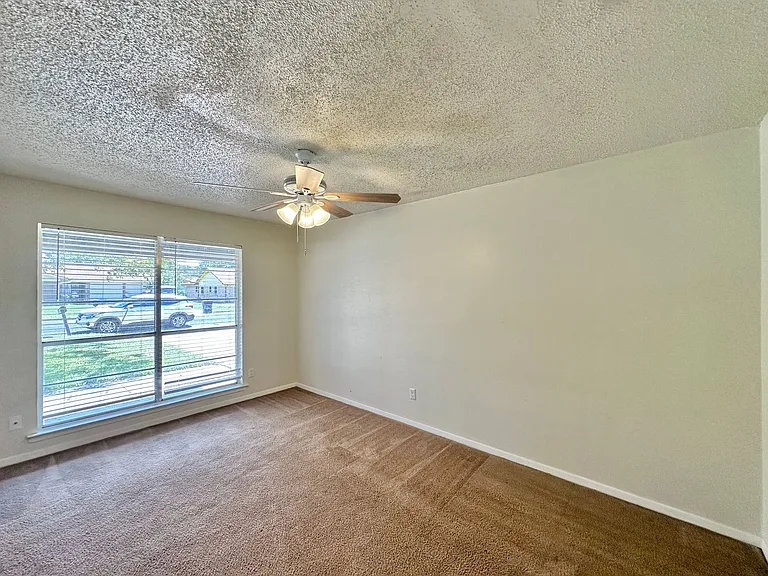 1005 Bonner Dr — Photo 20