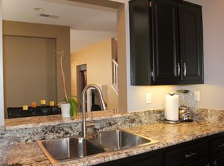 1012 Briana Cir, Oxnard, CA 93030