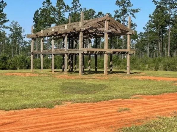 30141 Seed Orchard Rd, Robertsdale, AL 36567